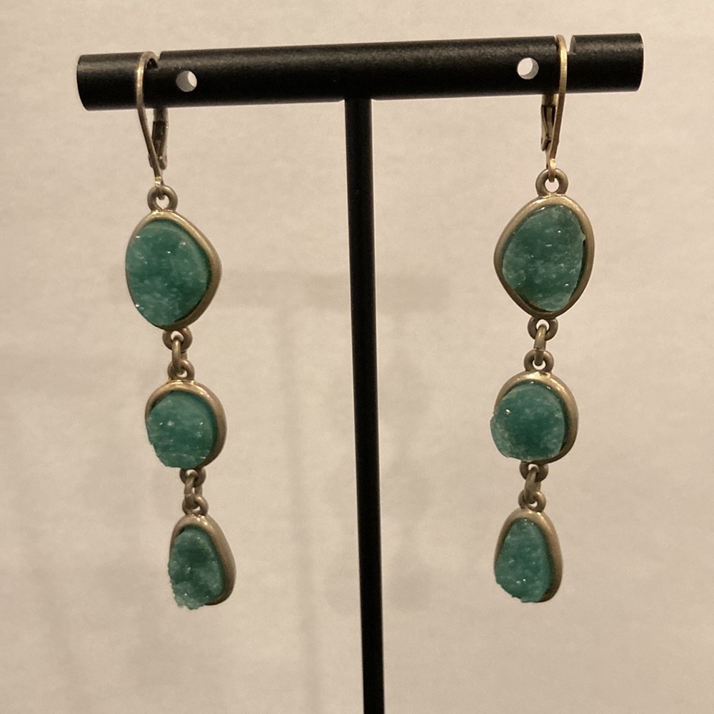 Light Catching crystal earrings - Picture 3 of 3